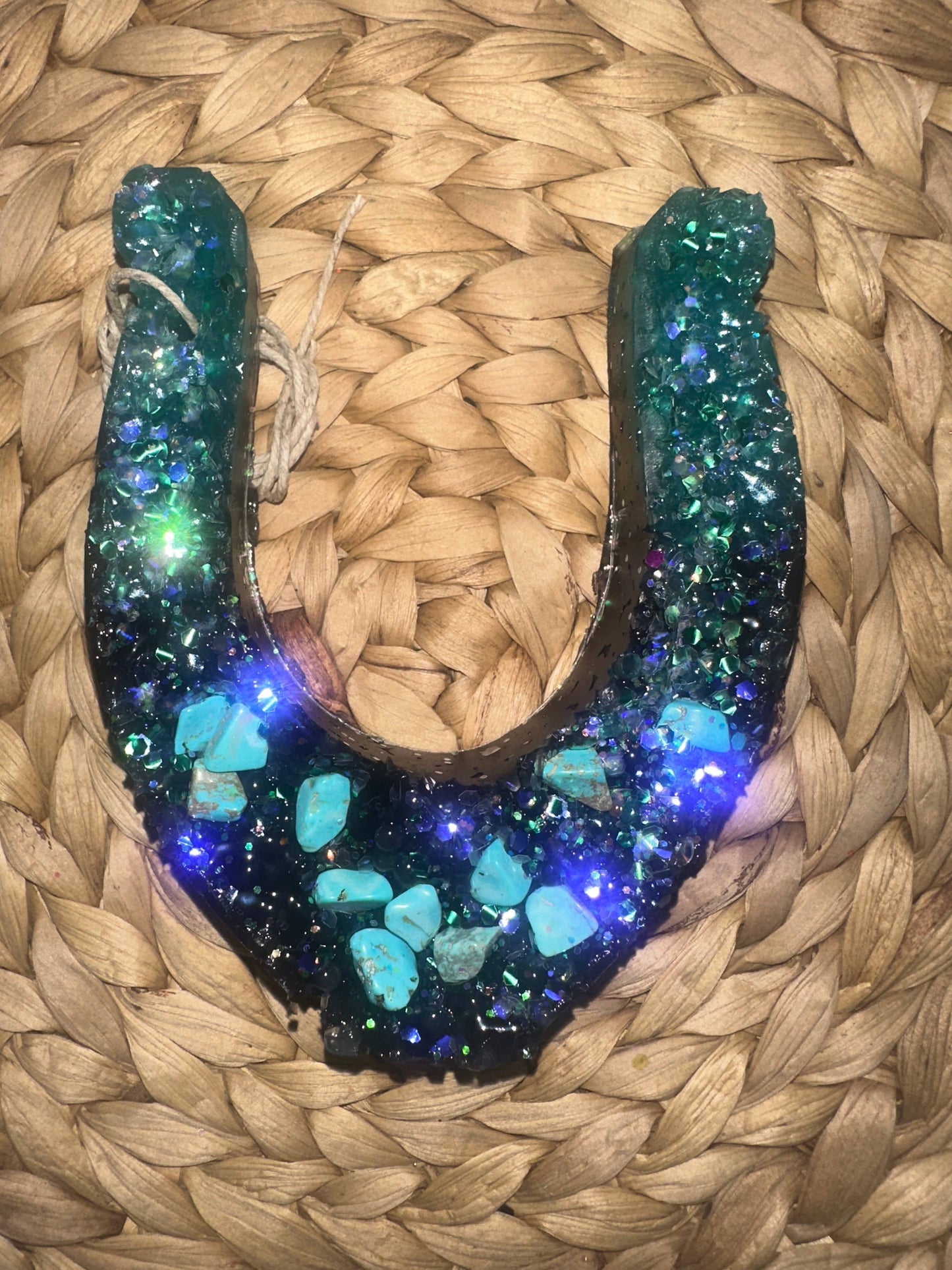 Rodeo Rebel Horseshoe: Strawberry Leather