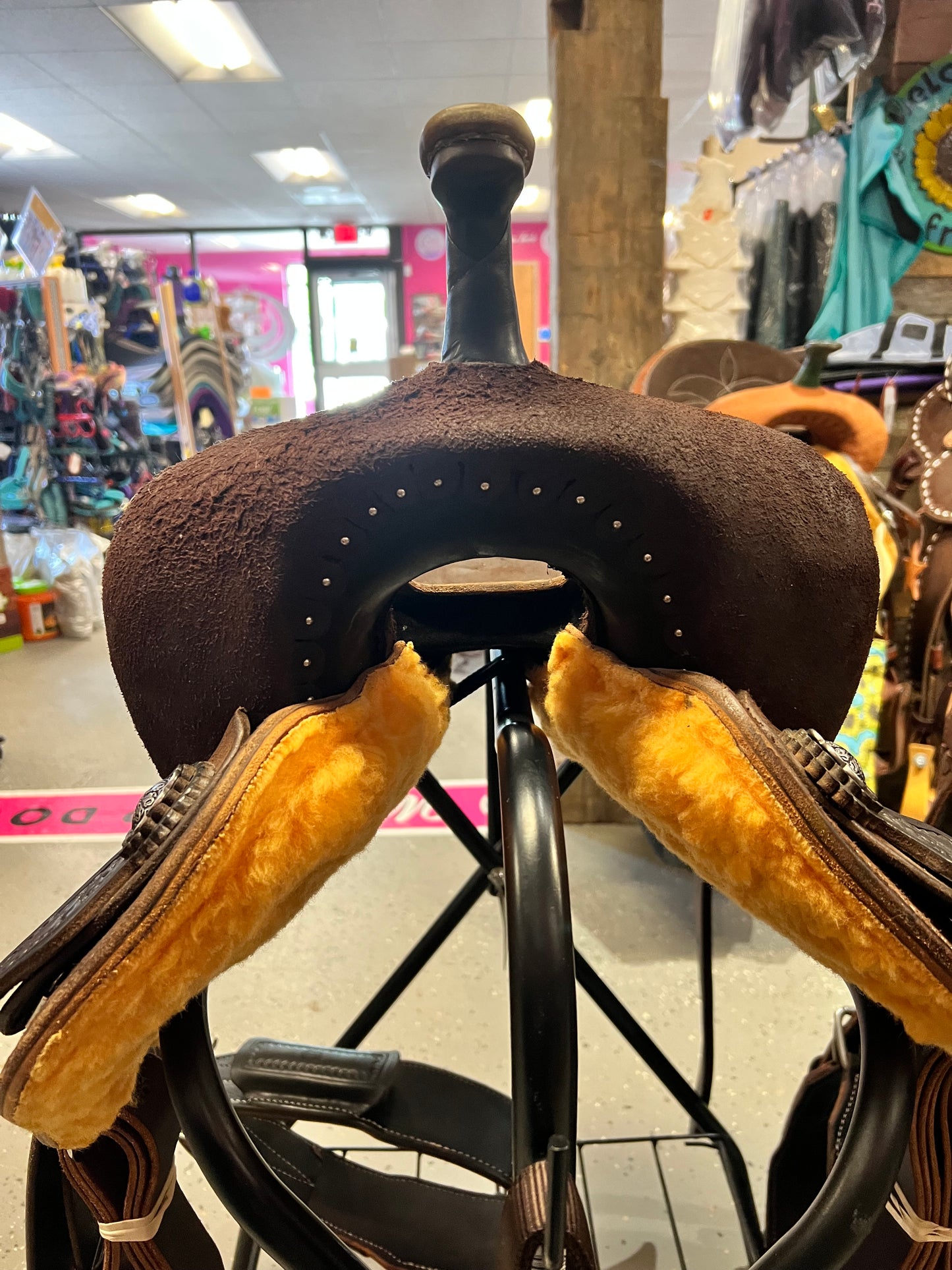 Circle L Spinal Relief Saddle