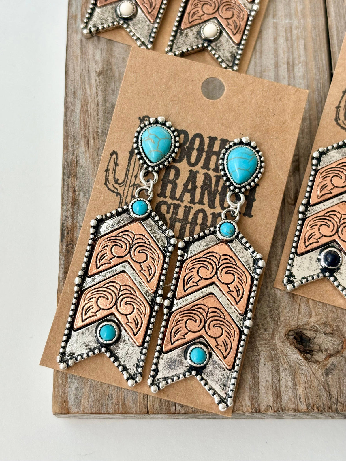 Western Style Turquoise Stone Chevron Dangle Earrings: Turquoise
