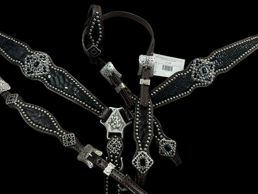 Black mystic on dark leather