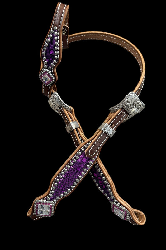 Fuchsia mystic on walnut leather