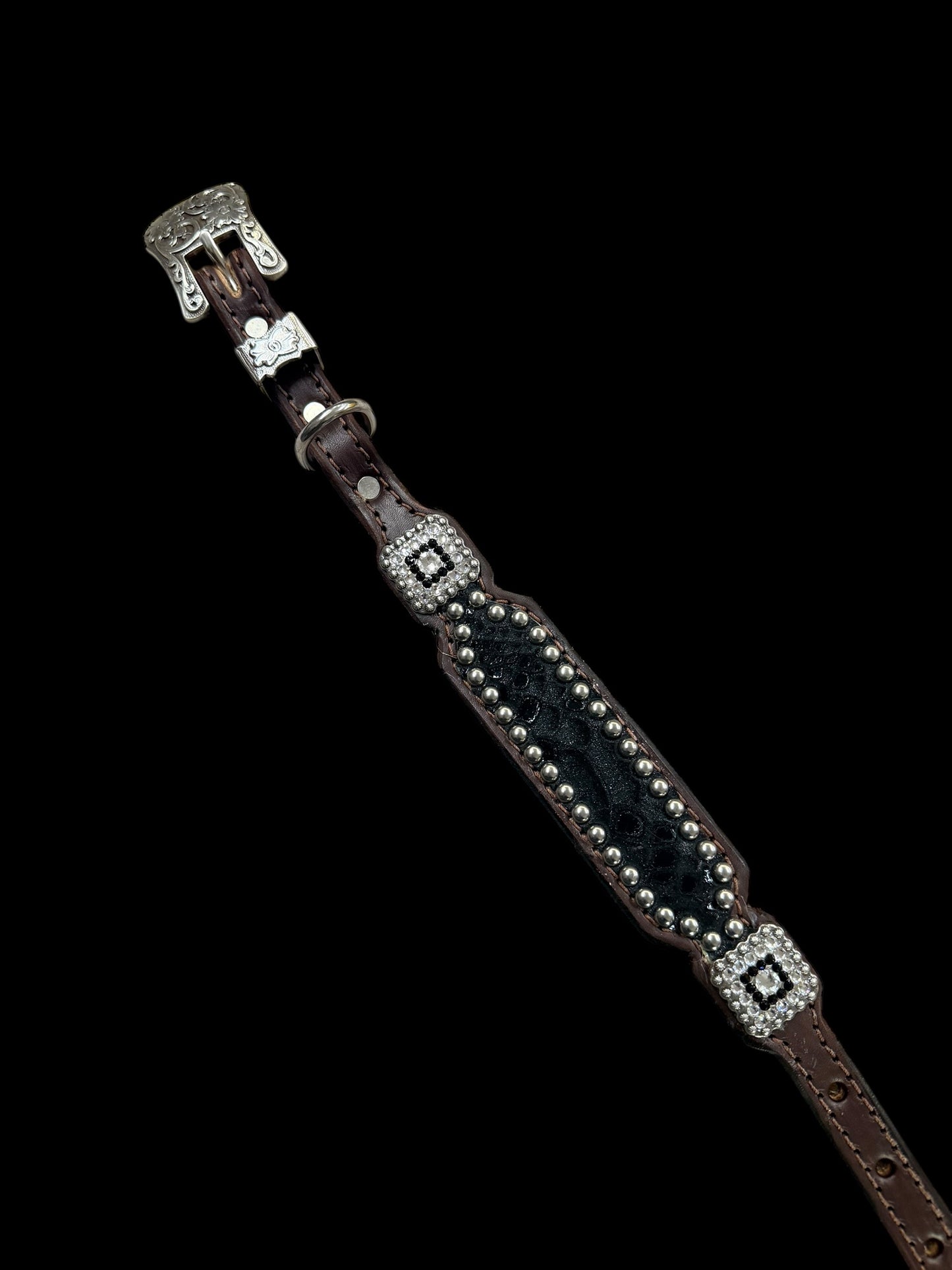 Black mystic on dark leather