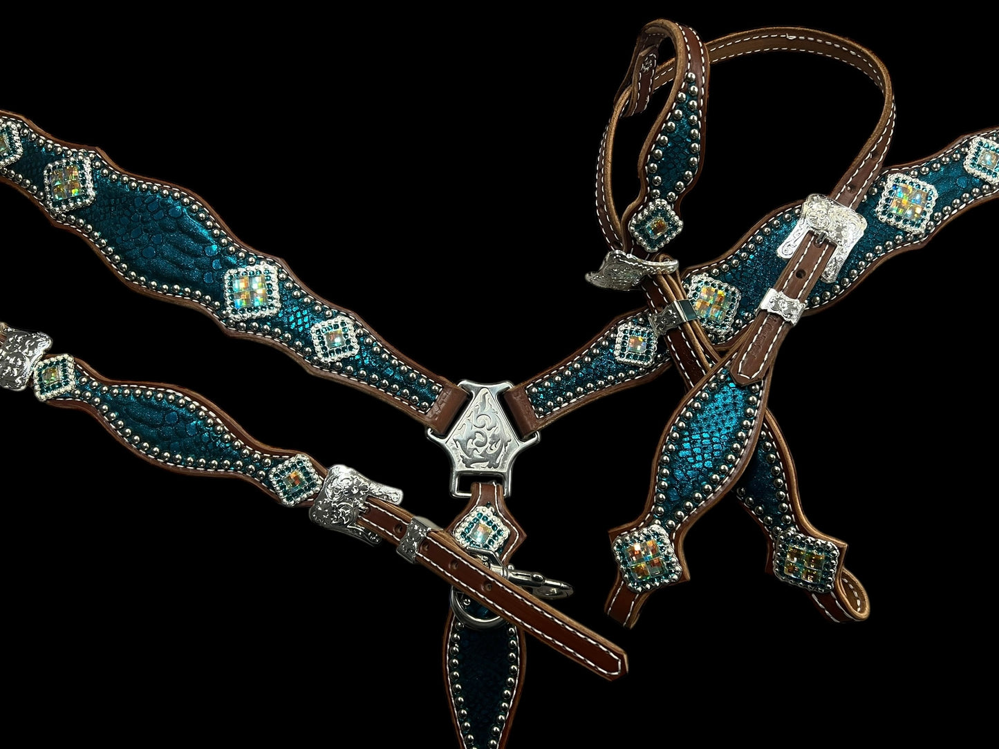 teal mystic on medium leather