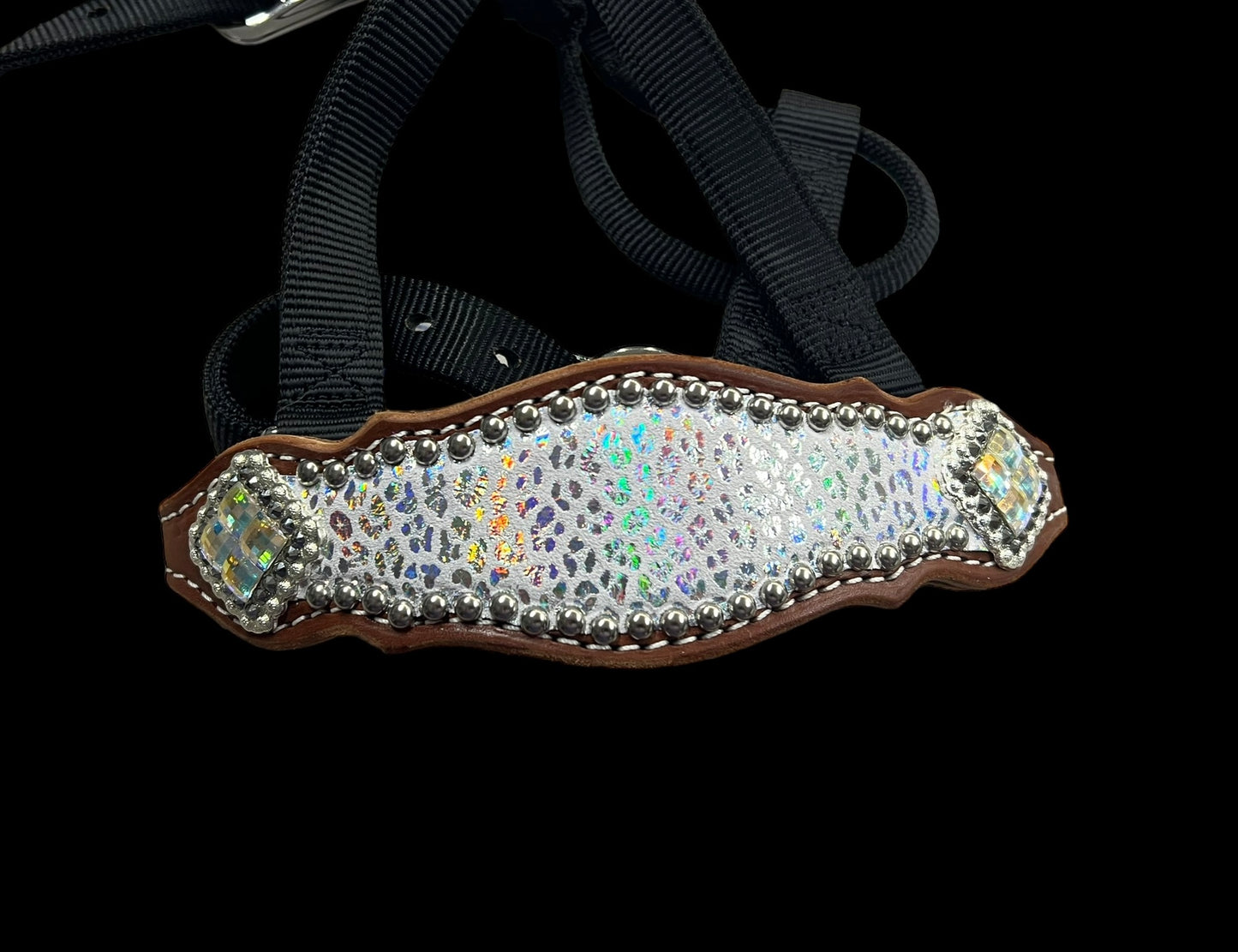 Hologram leopard on medium leather