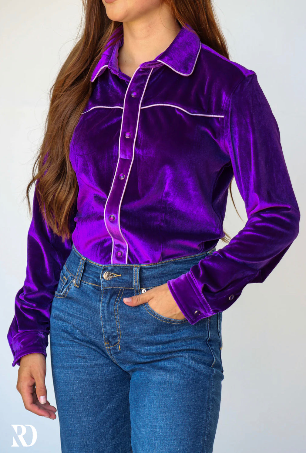 Ladies VELVET PERFORMANCE SHIRT