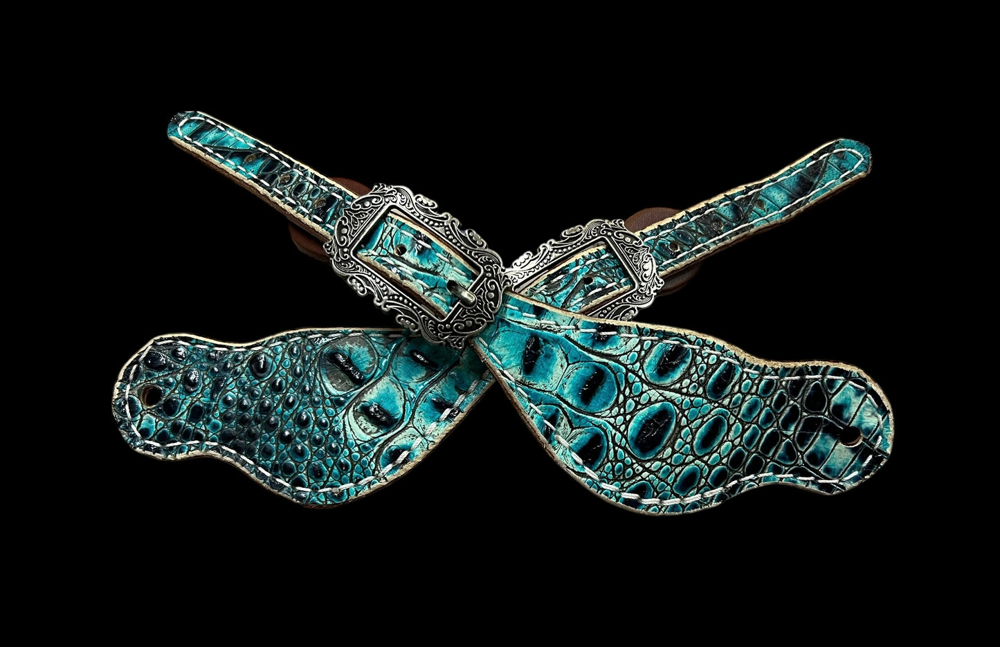 Sea turquoise gator  on medium leather