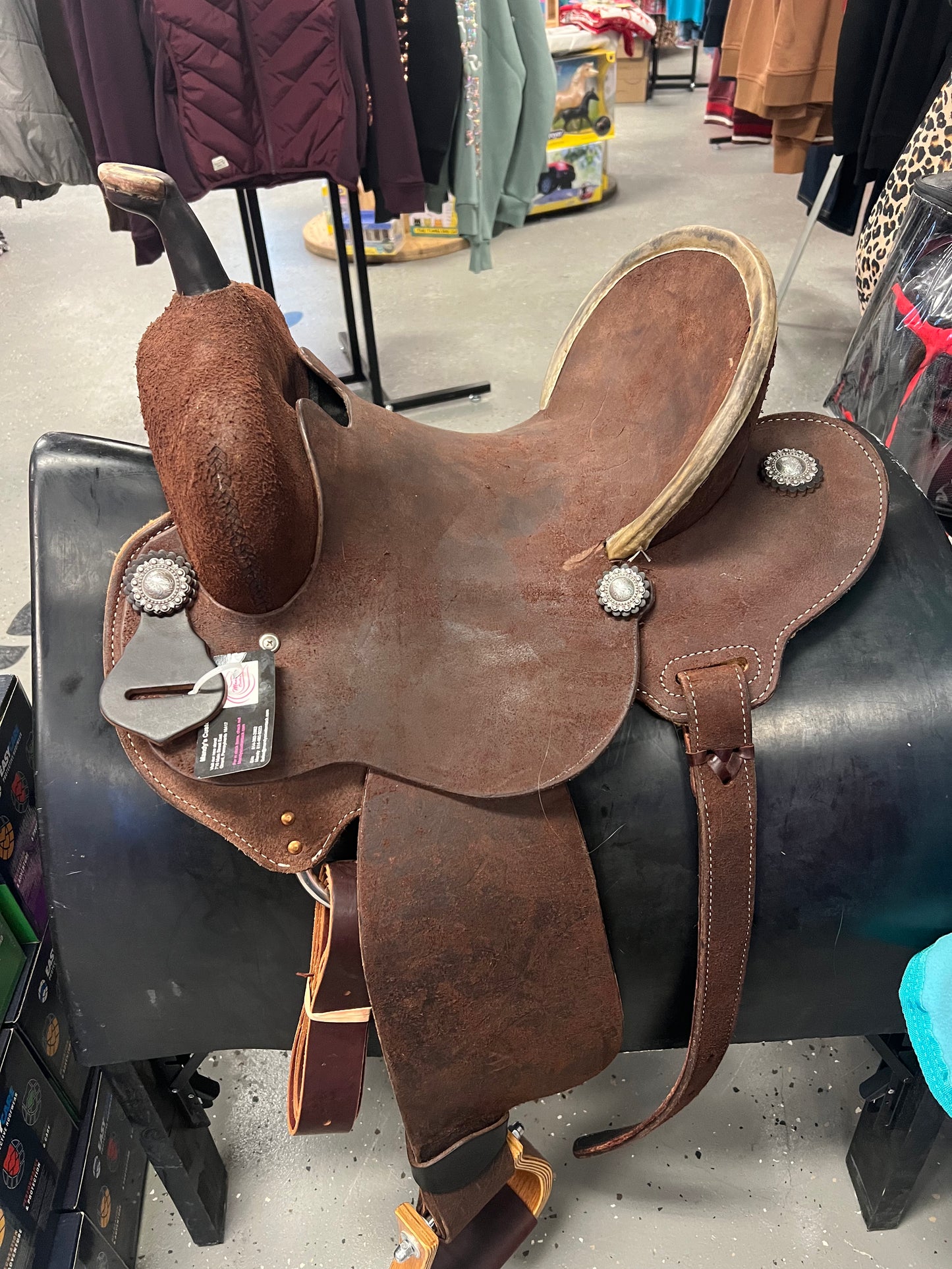 Circle L Spinal Relief Saddle Rough Out