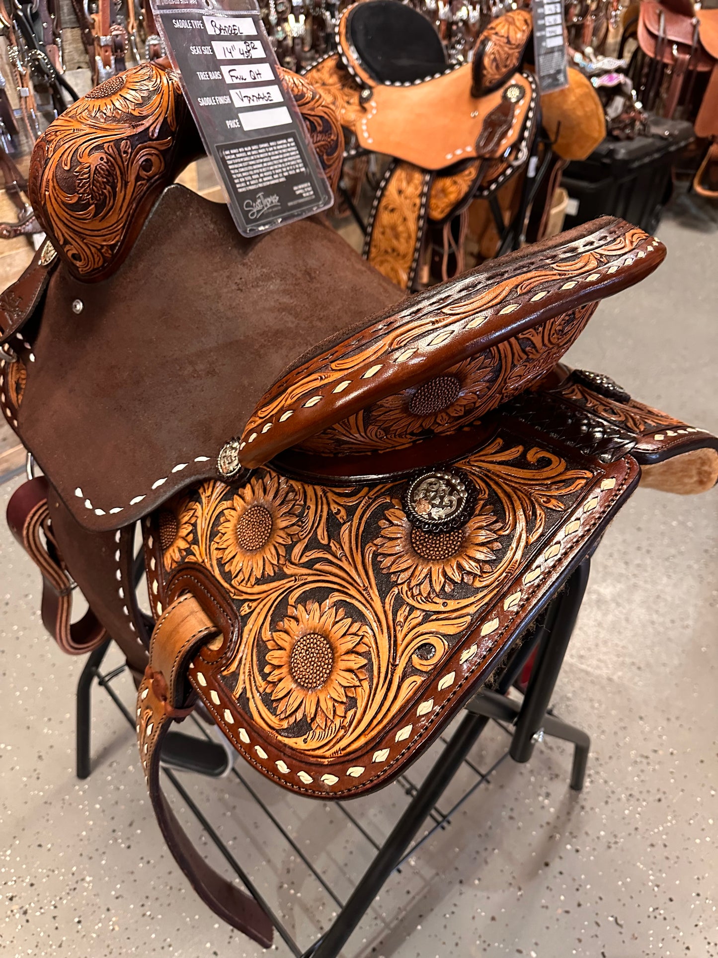 Scott Thomas 14" Barrel Saddle