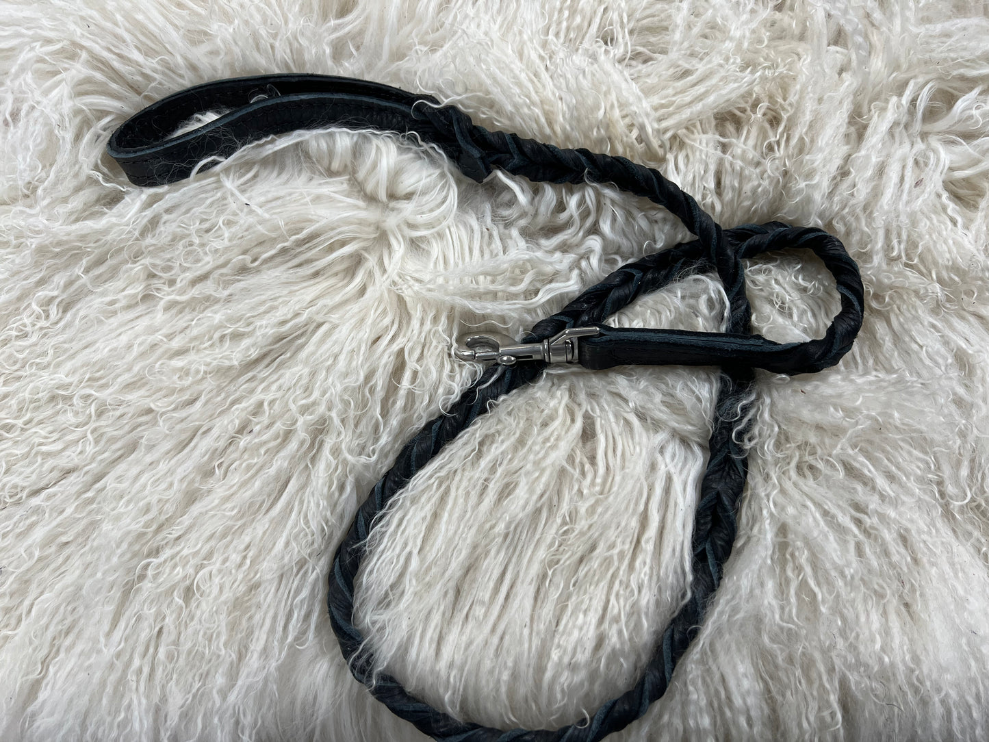 Super soft leather dog leash