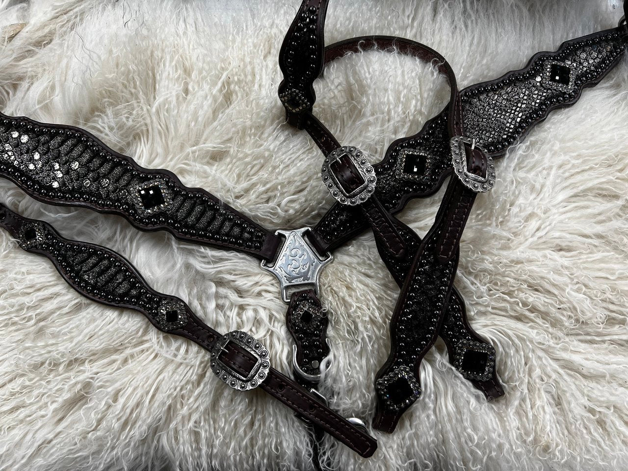 Black angora on dark leather – Mandy's Custom Tack